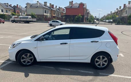 Hyundai Solaris II рестайлинг, 2013 год, 950 000 рублей, 5 фотография