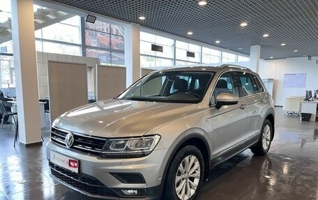 Volkswagen Tiguan II, 2018 год, 2 960 000 рублей, 7 фотография