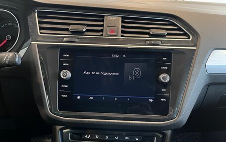 Volkswagen Tiguan II, 2018 год, 2 960 000 рублей, 13 фотография
