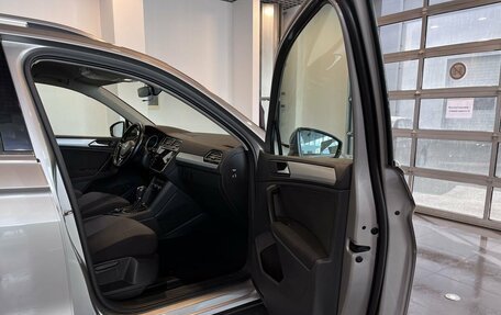 Volkswagen Tiguan II, 2018 год, 2 960 000 рублей, 27 фотография