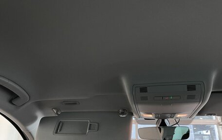 Volkswagen Tiguan II, 2018 год, 2 960 000 рублей, 33 фотография