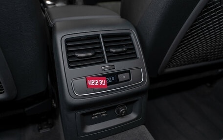 Audi A4, 2020 год, 3 530 000 рублей, 13 фотография