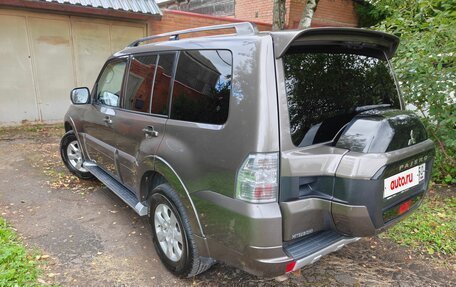Mitsubishi Pajero IV, 2015 год, 2 300 000 рублей, 5 фотография