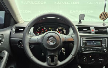 Volkswagen Jetta VI, 2013 год, 780 000 рублей, 8 фотография