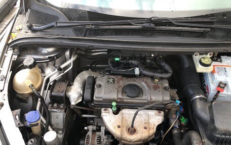Peugeot 307 I, 2001 год, 175 000 рублей, 14 фотография
