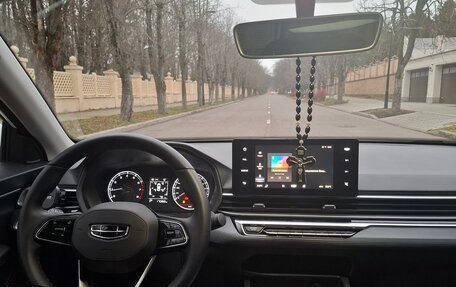 Geely Emgrand, 2024 год, 1 700 000 рублей, 15 фотография
