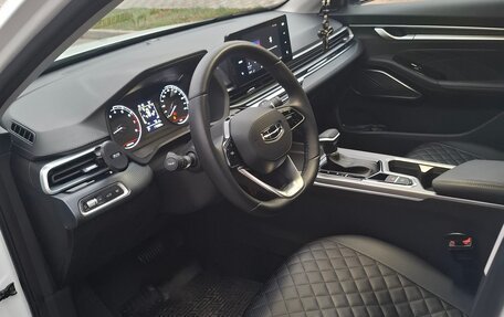 Geely Emgrand, 2024 год, 1 700 000 рублей, 11 фотография