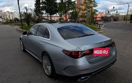 Mercedes-Benz E-Класс, 2025 год, 9 500 000 рублей, 5 фотография