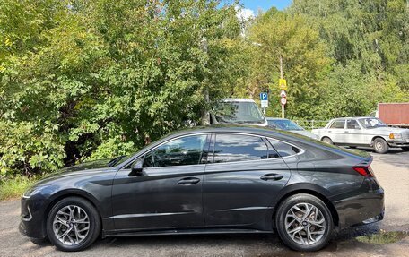 Hyundai Sonata VIII, 2021 год, 2 450 000 рублей, 3 фотография