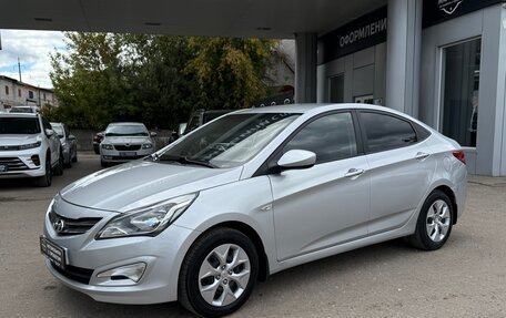 Hyundai Solaris II рестайлинг, 2014 год, 880 000 рублей, 3 фотография