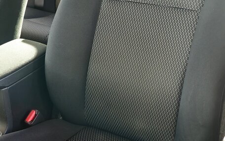 Toyota Corolla, 2010 год, 950 000 рублей, 20 фотография