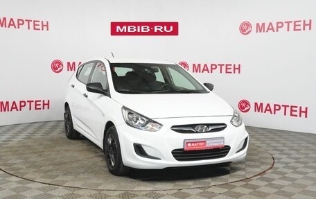 Hyundai Solaris II рестайлинг, 2013 год, 639 000 рублей, 3 фотография