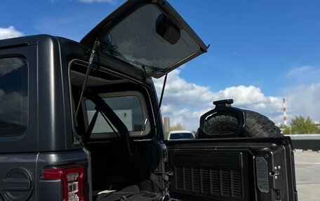 Jeep Wrangler, 2022 год, 5 900 000 рублей, 21 фотография