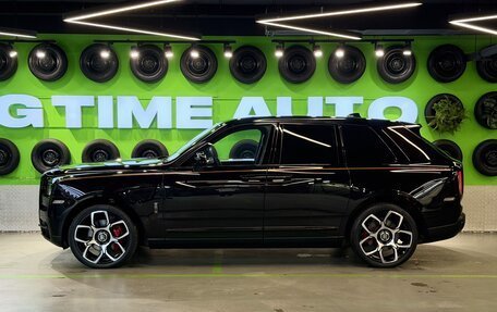 Rolls-Royce Cullinan, 2021 год, 37 900 000 рублей, 3 фотография