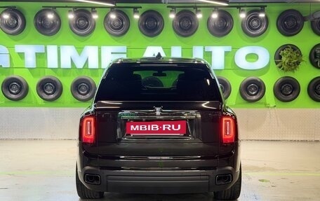 Rolls-Royce Cullinan, 2021 год, 37 900 000 рублей, 6 фотография