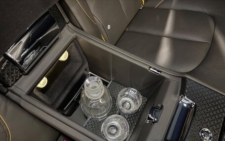 Rolls-Royce Cullinan, 2021 год, 37 900 000 рублей, 16 фотография