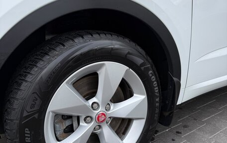 Jaguar E-Pace, 2020 год, 3 700 000 рублей, 8 фотография