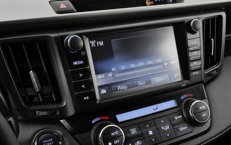 Toyota RAV4, 2018 год, 2 649 000 рублей, 15 фотография