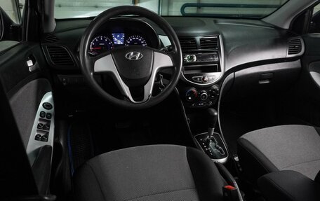 Hyundai Solaris II рестайлинг, 2013 год, 949 000 рублей, 6 фотография