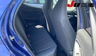 Toyota Yaris XP150 рестайлинг, 2023 год, 1 350 000 рублей, 9 фотография