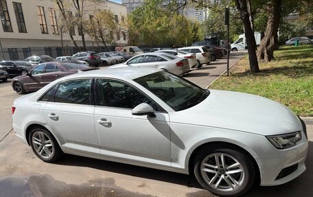 Audi A4, 2018 год, 2 300 000 рублей, 2 фотография