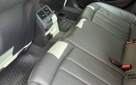 Audi A4, 2018 год, 2 300 000 рублей, 7 фотография