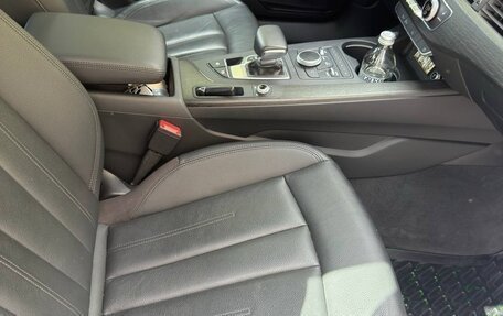 Audi A4, 2018 год, 2 300 000 рублей, 8 фотография