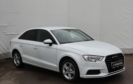 Audi A3, 2018 год, 1 999 000 рублей, 3 фотография