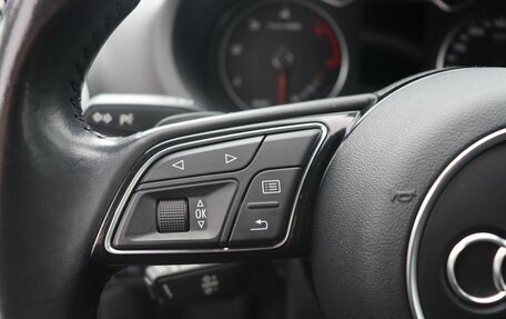 Audi A3, 2018 год, 1 999 000 рублей, 14 фотография