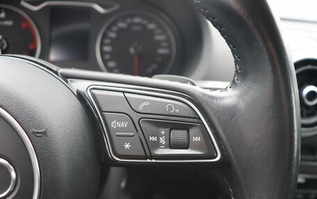 Audi A3, 2018 год, 1 999 000 рублей, 15 фотография