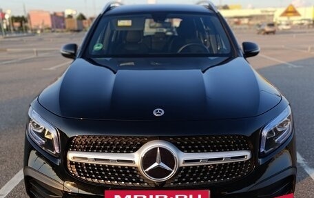 Mercedes-Benz GLB, 2021 год, 4 000 000 рублей, 2 фотография