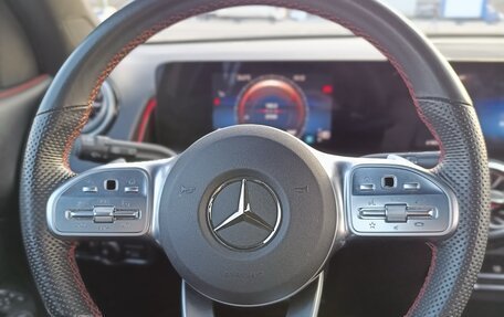 Mercedes-Benz GLB, 2021 год, 4 000 000 рублей, 18 фотография