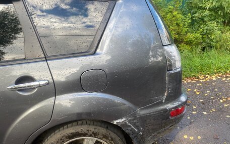 Mitsubishi Outlander III рестайлинг 3, 2011 год, 800 000 рублей, 3 фотография
