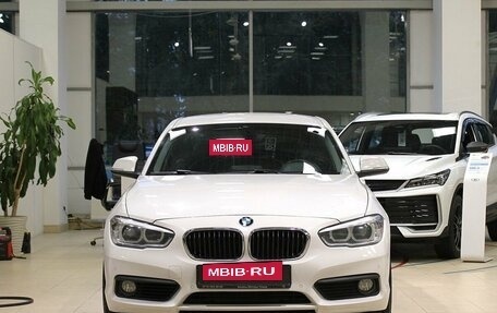 BMW 1 серия, 2016 год, 1 500 000 рублей, 2 фотография