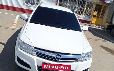Opel Astra J, 2012 год, 600 000 рублей, 2 фотография