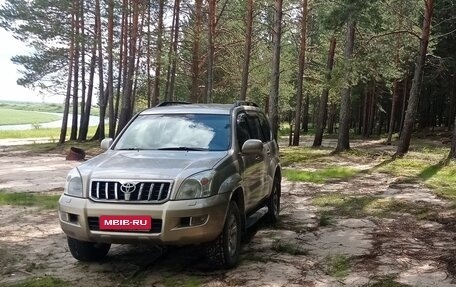 Toyota Land Cruiser 100 рестайлинг 2, 2003 год, 1 550 000 рублей, 1 фотография