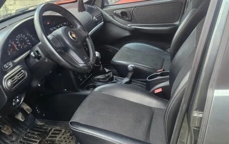 Chevrolet Niva I рестайлинг, 2016 год, 570 000 рублей, 9 фотография