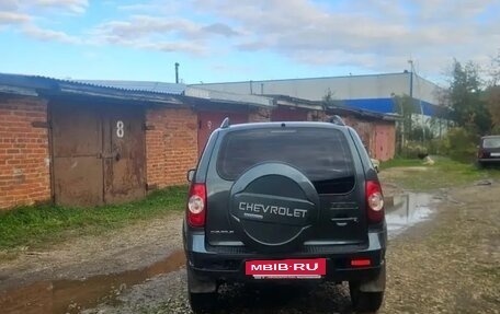 Chevrolet Niva I рестайлинг, 2016 год, 570 000 рублей, 3 фотография