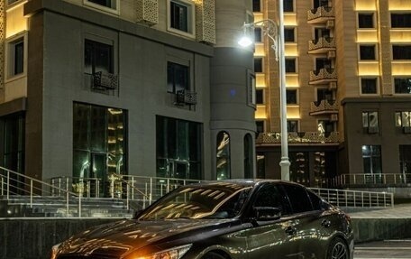Infiniti Q50 I рестайлинг, 2015 год, 2 100 000 рублей, 1 фотография