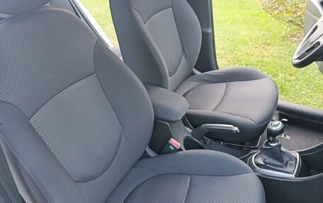 Hyundai Solaris II рестайлинг, 2014 год, 850 000 рублей, 11 фотография