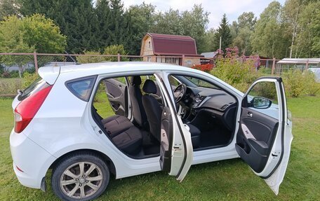 Hyundai Solaris II рестайлинг, 2014 год, 850 000 рублей, 8 фотография