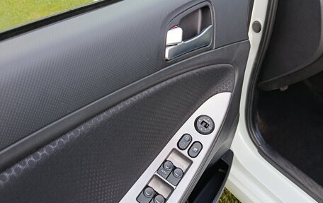 Hyundai Solaris II рестайлинг, 2014 год, 850 000 рублей, 13 фотография