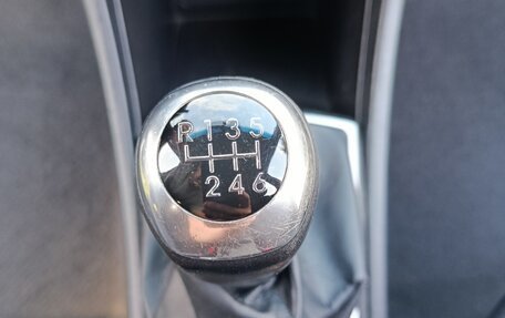 Hyundai Solaris II рестайлинг, 2014 год, 850 000 рублей, 16 фотография