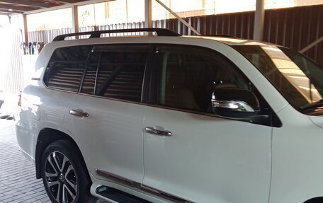 Toyota Land Cruiser 200, 2016 год, 5 300 000 рублей, 5 фотография