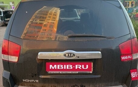 KIA Mohave I, 2011 год, 2 156 000 рублей, 3 фотография