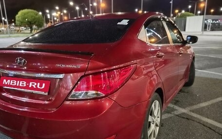 Hyundai Solaris II рестайлинг, 2016 год, 950 000 рублей, 3 фотография