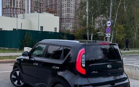 KIA Soul II рестайлинг, 2018 год, 1 700 000 рублей, 3 фотография