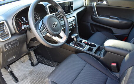 KIA Sportage IV рестайлинг, 2021 год, 2 679 000 рублей, 13 фотография