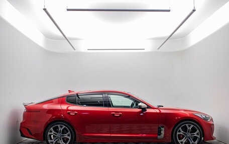 KIA Stinger I, 2019 год, 3 000 000 рублей, 4 фотография