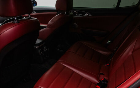 KIA Stinger I, 2019 год, 3 000 000 рублей, 11 фотография